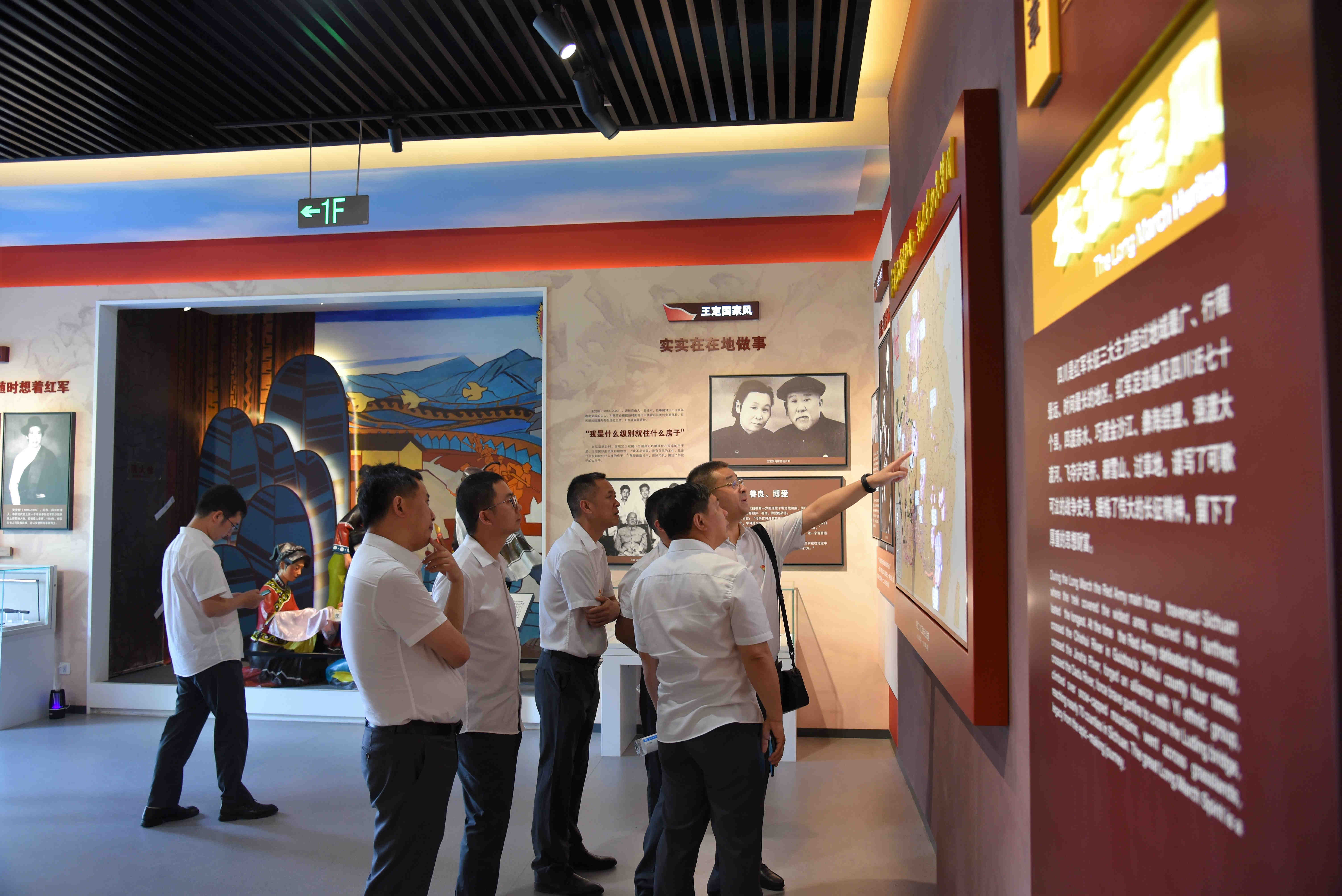 1688119862317614.jpg 1688119862317614.jpg